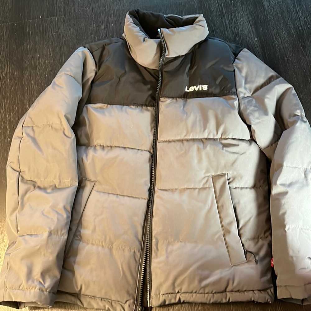 Like New men’s winter jacket